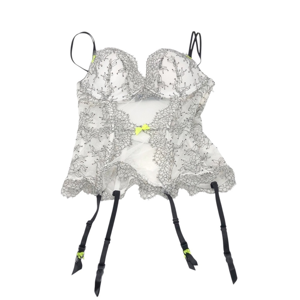 Victoria’s Secret Corset Bustier Black White 36C Garter‎ Straps